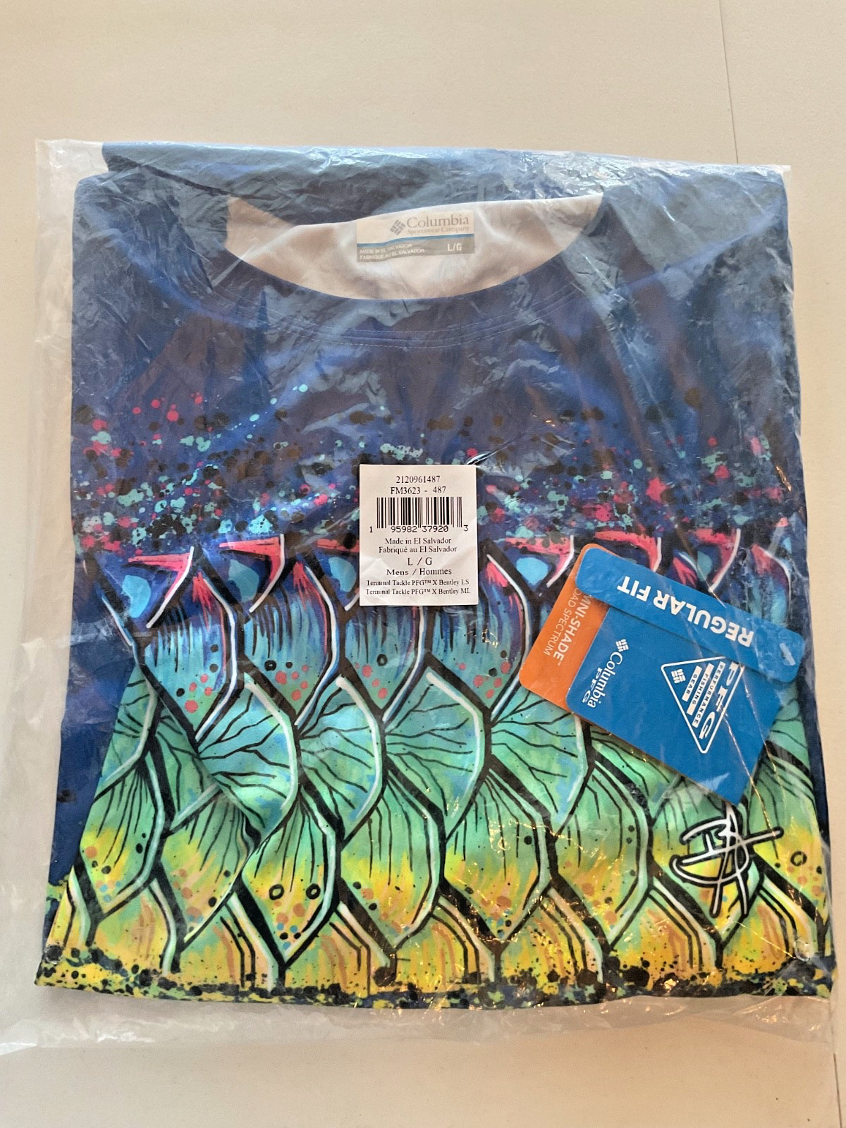 NWT COLUMBIA PFG Terminal Tackle x Bentley LS Shirt Men\'s LG Blue Fish Scales