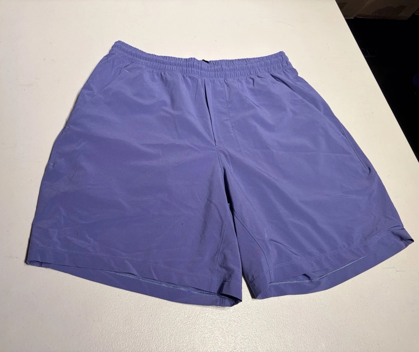 Lululemon Shorts Men\'s Small Purple Pace Breaker T.H.E Unlined Gym Yoga Lululemon Shorts Men\'s Small Purple Pace Breaker T.H.E Unlined Gym Yoga