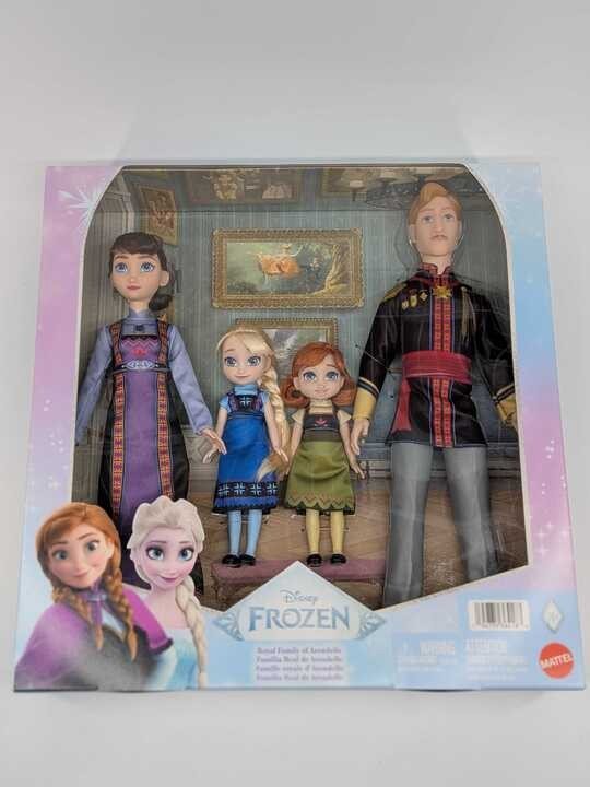 BRAND NEW Disney Frozen Arendelle Royal Family 4 Doll Set Elsa, Anna, Parents BRAND NEW Disney Frozen Arendelle Royal Family 4 Doll Set Elsa, Anna, Parents