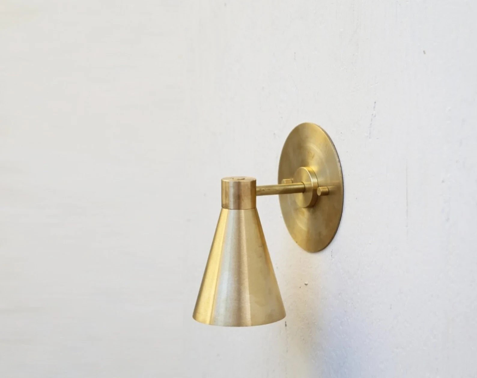 Diabolo Italian wall Sconce - Handmade Brass Light Wall Lamp mid century