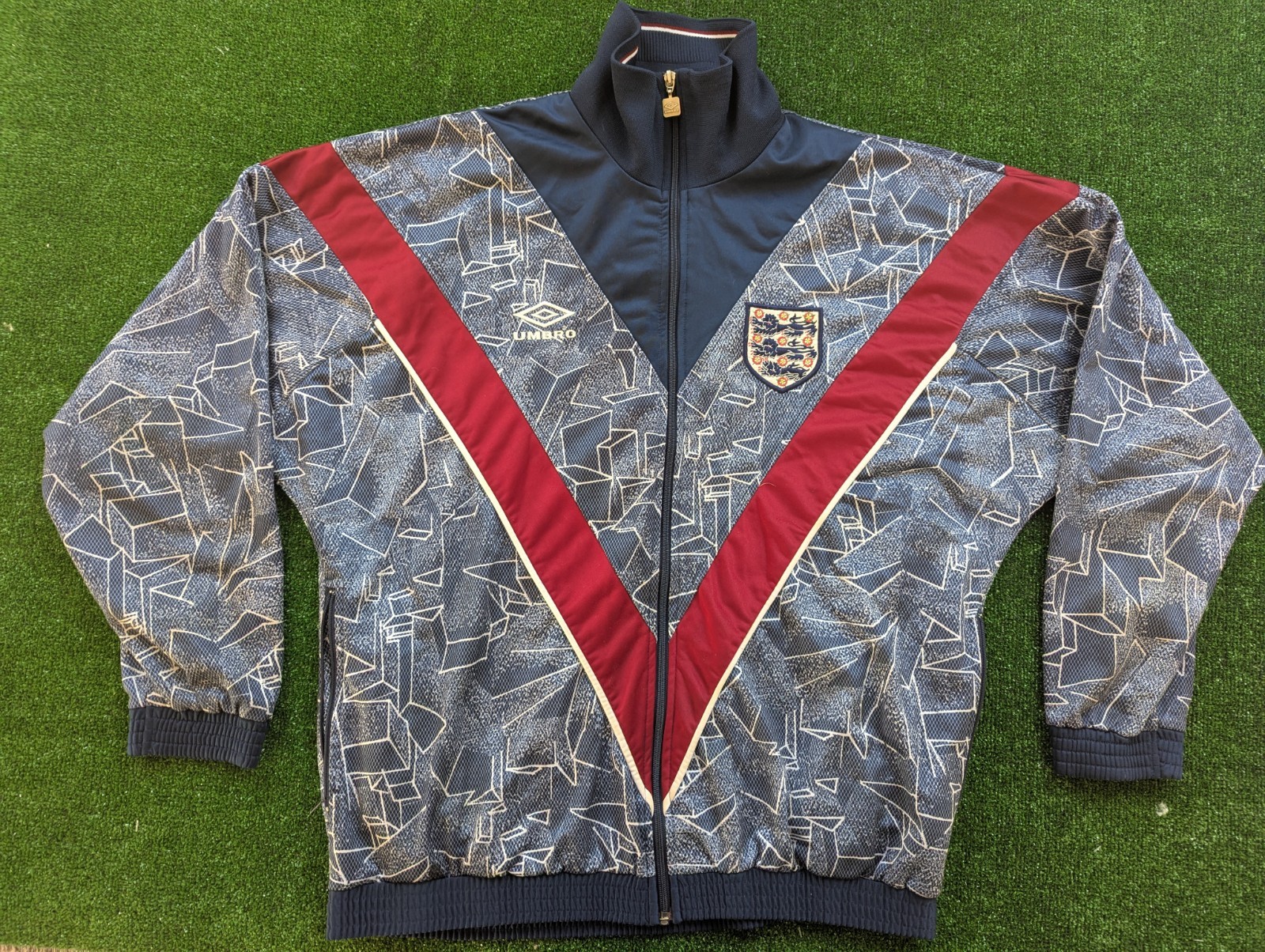 Vintage England Umbro track jacket 1993-1994-1995 size M Vintage England Umbro track jacket 1993-1994-1995 size M