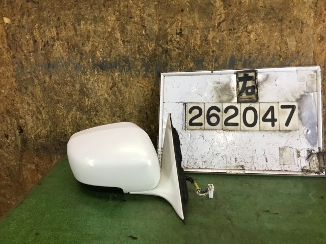 Can be shipped to private homes Fuga KNY51 Door mirror right 370GT4 4WD Nissan