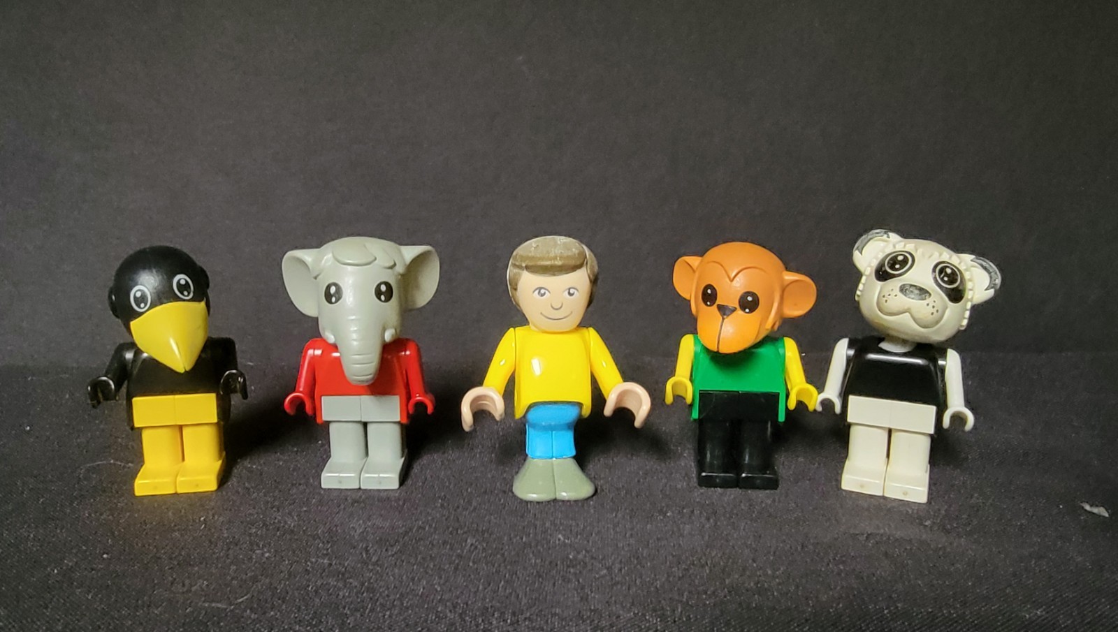 Vintage 80\'s LEGO Fabuland Animal Lot Vintage 80\'s LEGO Fabuland Animal Lot