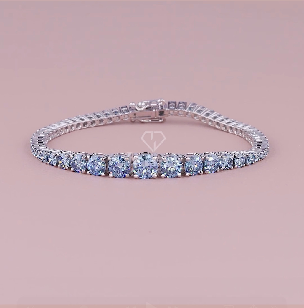 7.50 CT Blue Round Brilliant Cut Graduated Line Lab-Grown Diamond Bracelet – IGI