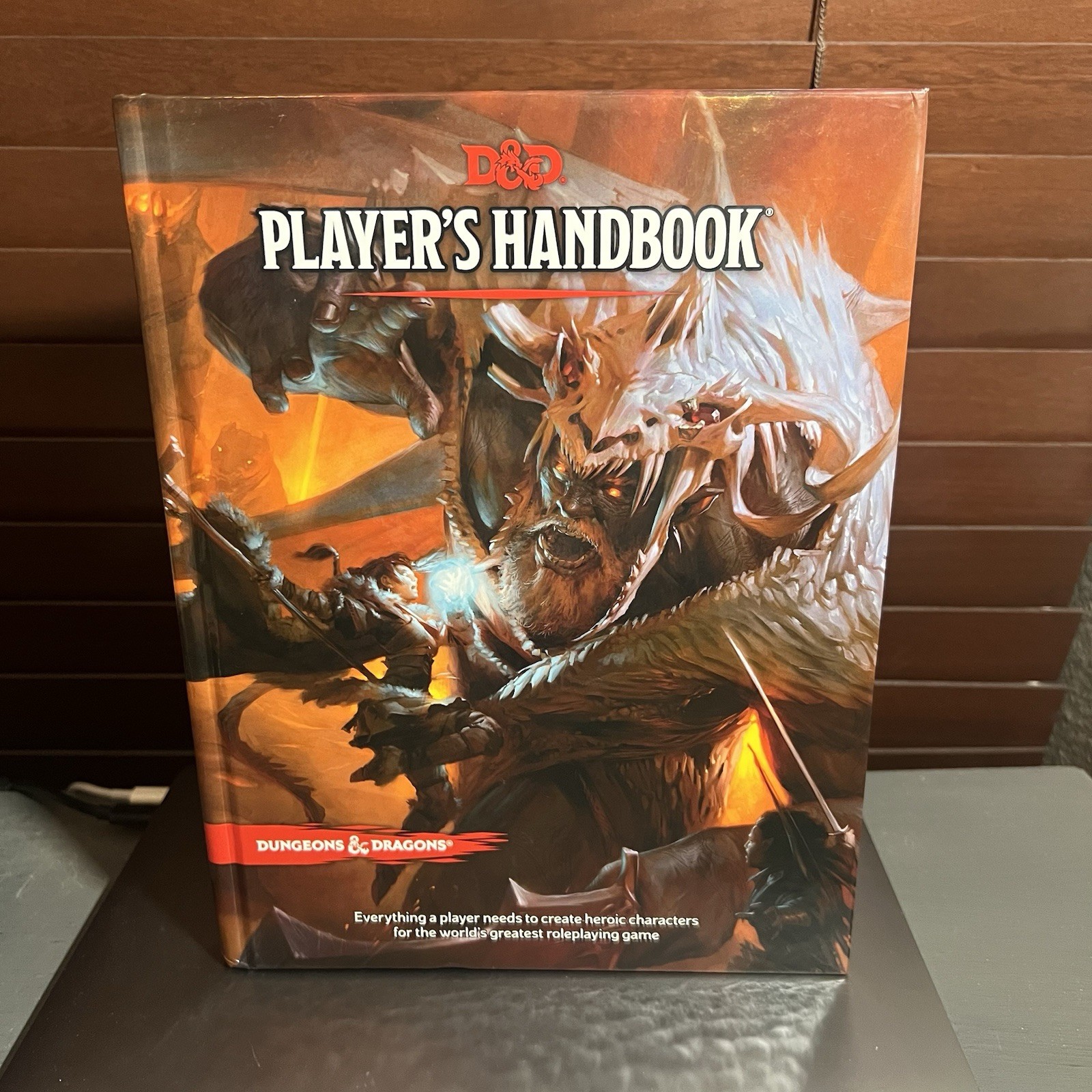 Dungeons & Dragons Player’s Handbook 5e HARDCOVER D&D Wizards of the Coast RPG Dungeons & Dragons Player’s Handbook 5e HARDCOVER D&D Wizards of the Coast RPG