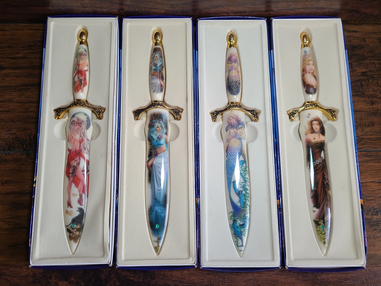 Vintage Sunken Treasure Fantasy Mermaid Dagger Set 4 Pc Decorative, Gift Box Vintage Sunken Treasure Fantasy Mermaid Dagger Set 4 Pc Decorative, Gift Box