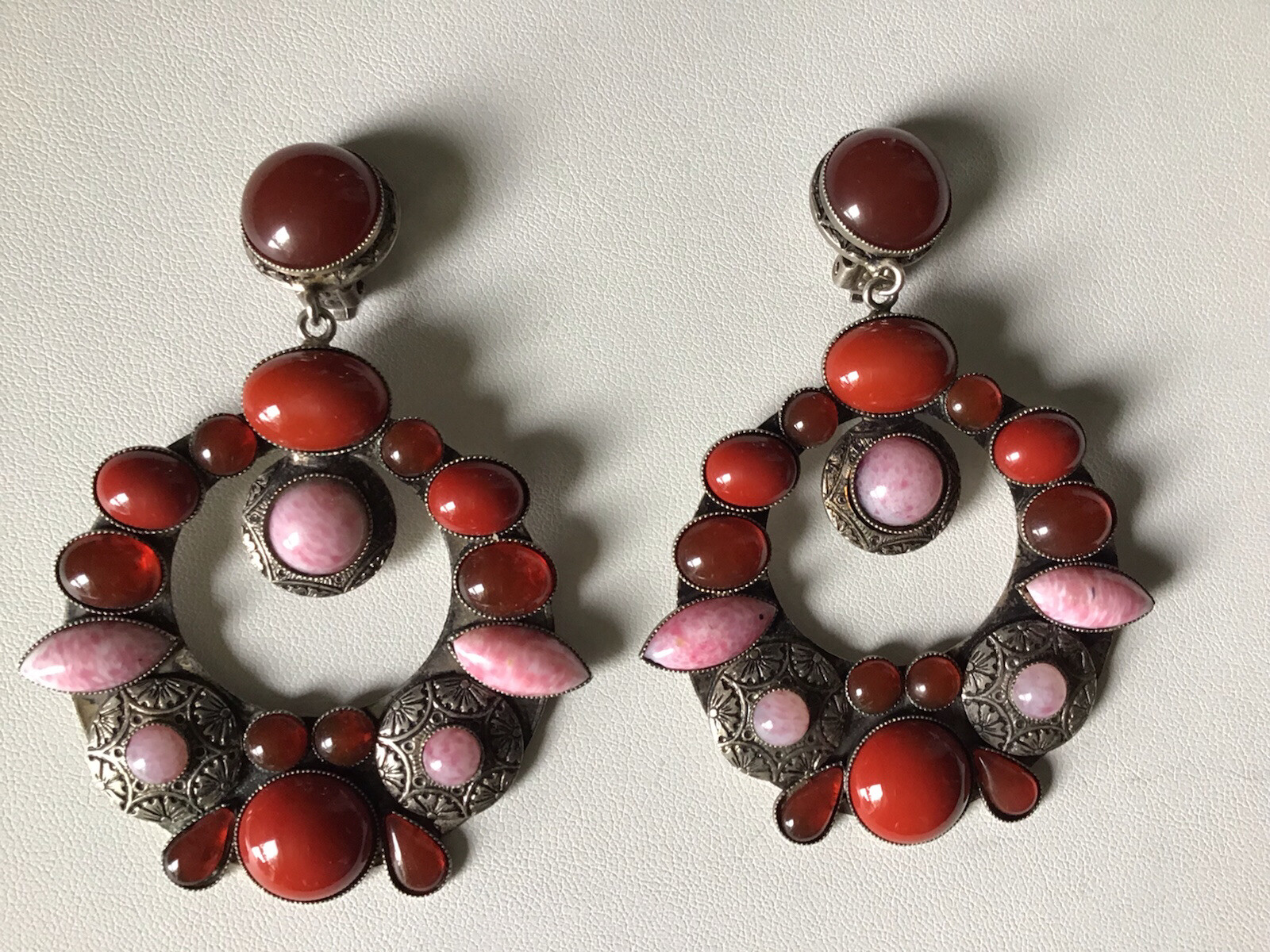 Vtg Mara Kibian Runway Statement Clip On Earrings Silver Pink Red Cabochon