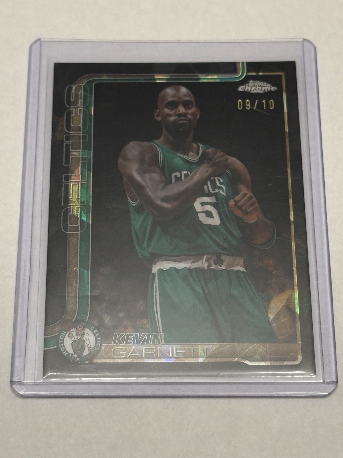 2025-2026 Topps Chrome Update Sapphire Kevin Garnett Black Sapphire 9/10 2025-2026 Topps Chrome Update Sapphire Kevin Garnett Black Sapphire 9/10