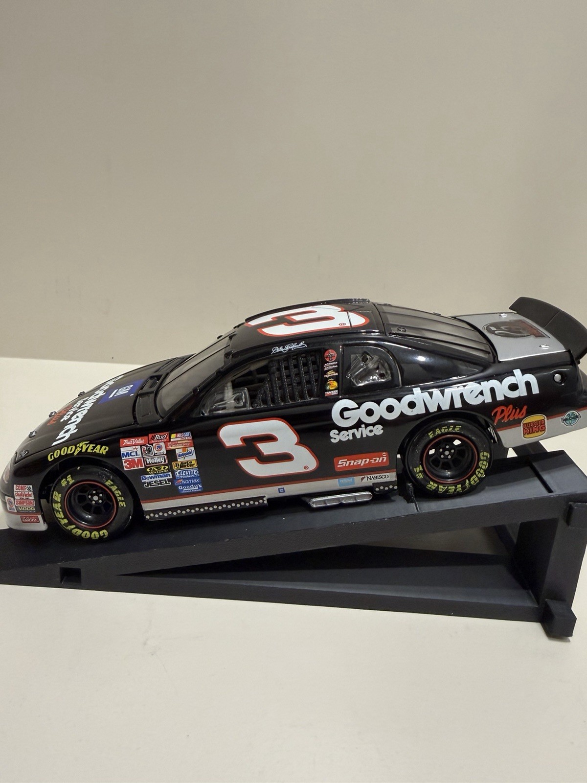 Dale Earnhardt #3 GM Goodwrench 25th Anniversary 1999 Monte Carlo 1/24 Dale Earnhardt #3 GM Goodwrench 25th Anniversary 1999 Monte Carlo 1/24