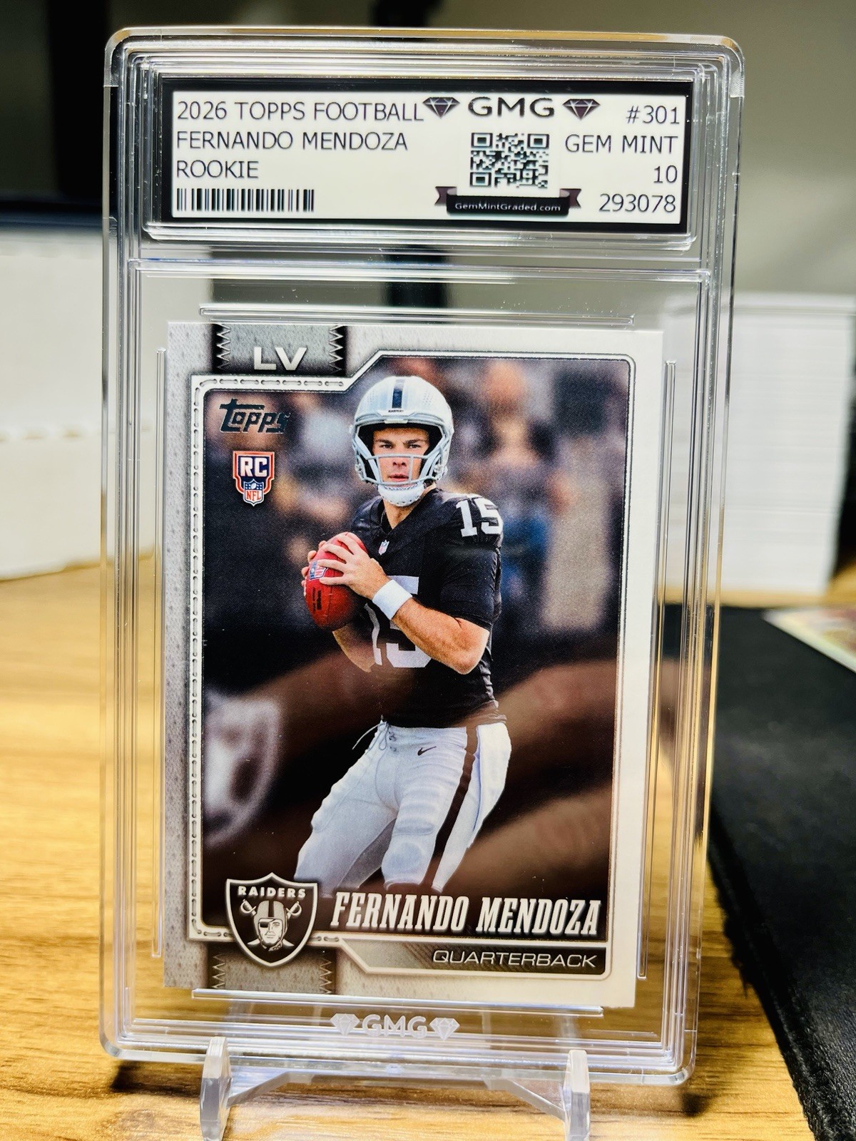 2026 Topps Football Fernando Mendoza Rookie GMG Graded 10 Gem Mint 💎 RC #301 