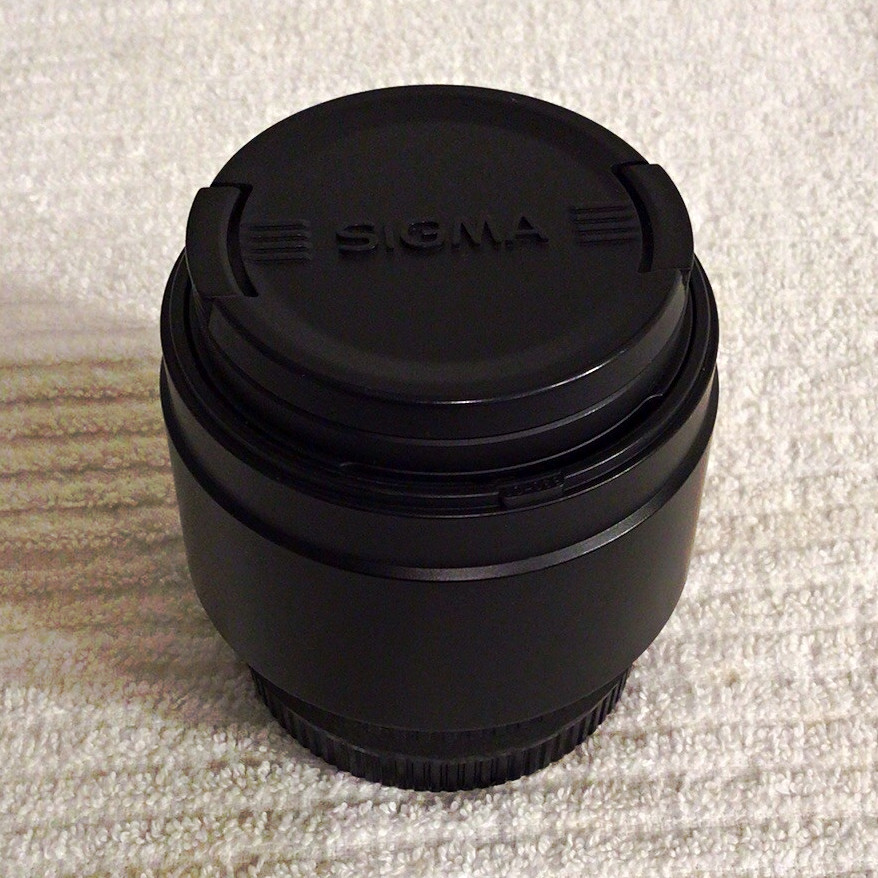Sigma 28-70mm f/2.8-4 Zoom Lens for Canon EF, Auto/Manual Focus, 58mm