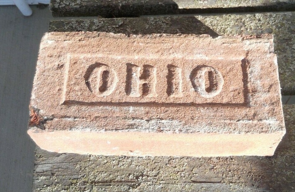 VINTAGE RECLAIMED OHIO RED CLAY BRICK STAMPED ANTIQUE GARDEN LANDSCAPE