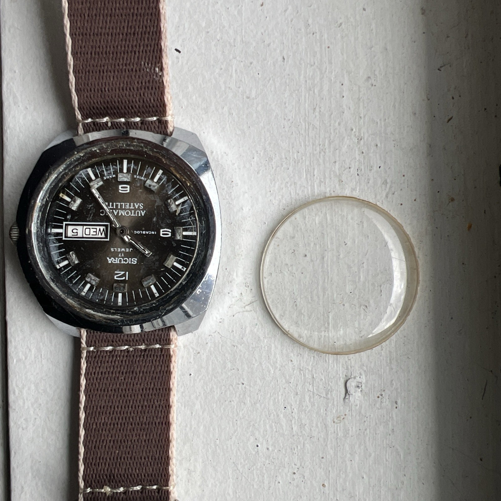 Sicura Satellite - Rare Vintage Watch - Not Working Sold In US Only Sicura Satellite - Rare Vintage Watch - Not Working Sold In US Only