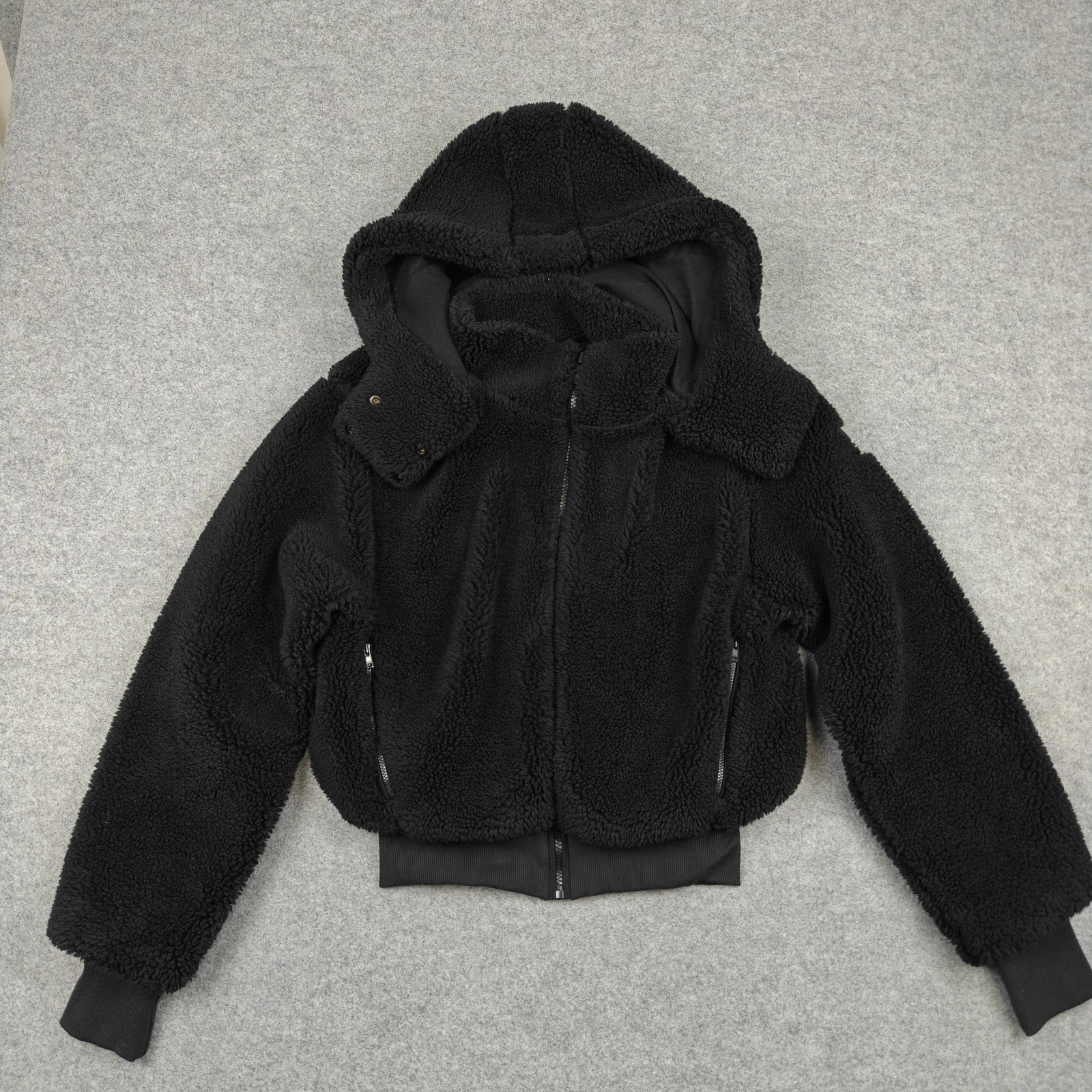 ALO Foxy Sherpa Jacket Black Relaxed Fit Plush Warm ALO Foxy Sherpa Jacket Black Relaxed Fit Plush Warm