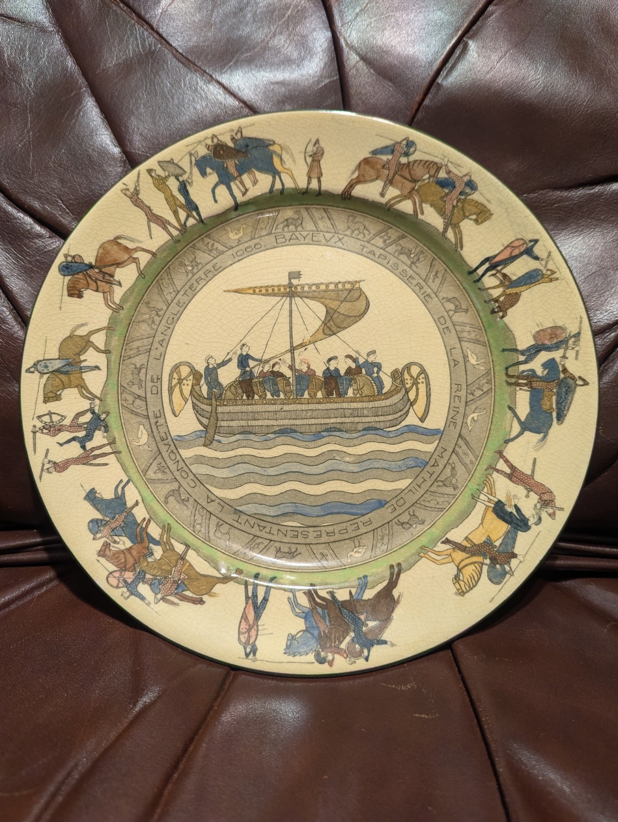 Vintage Royal Doulton Bayeux Tapestry Hastings Plate Crazing 8 5/8 inches Vintage Royal Doulton Bayeux Tapestry Hastings Plate Crazing 8 5/8 inches