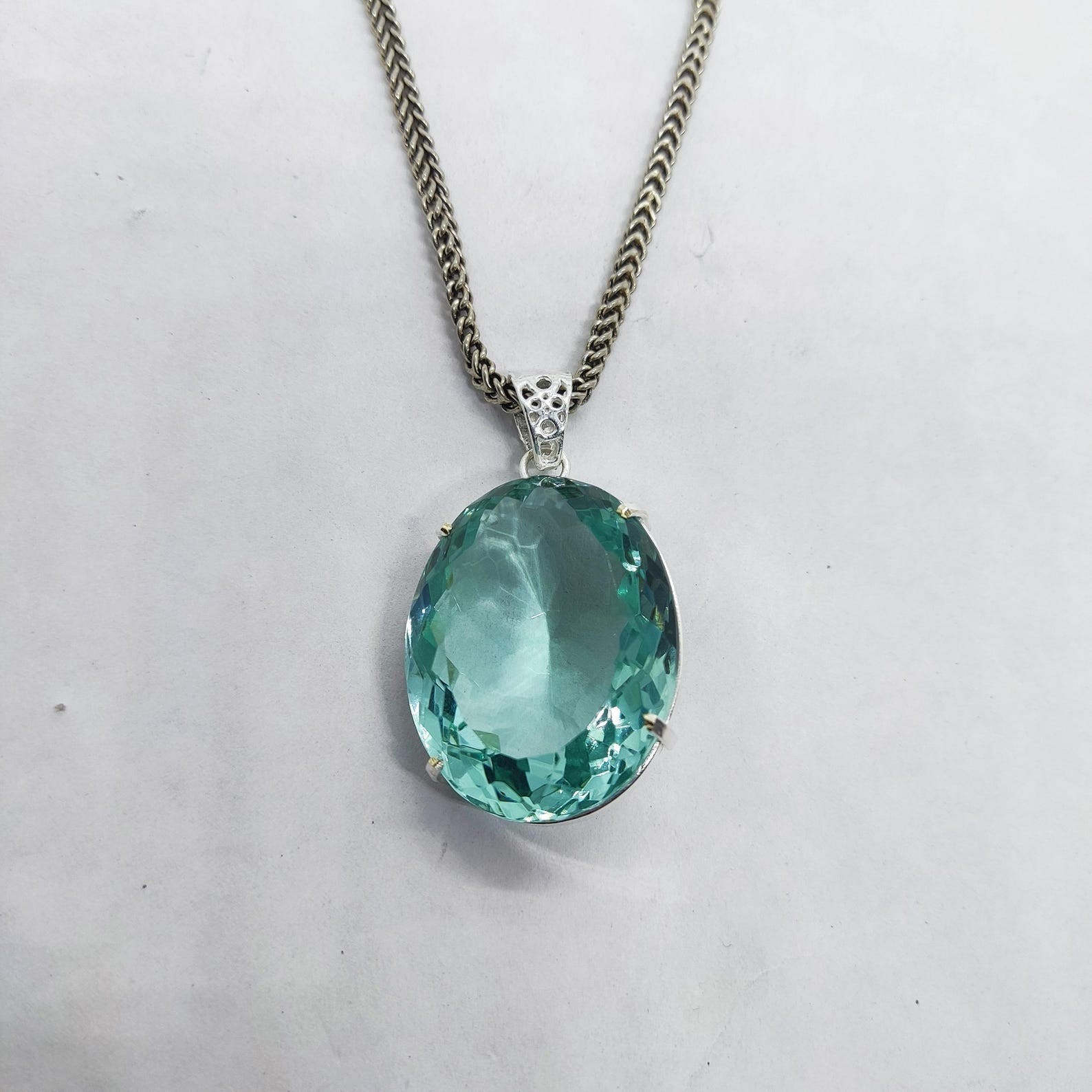 Green Aquamarine Oval Cut Pendant 100–110 Ct | Handmade Silver Gemstone Necklace