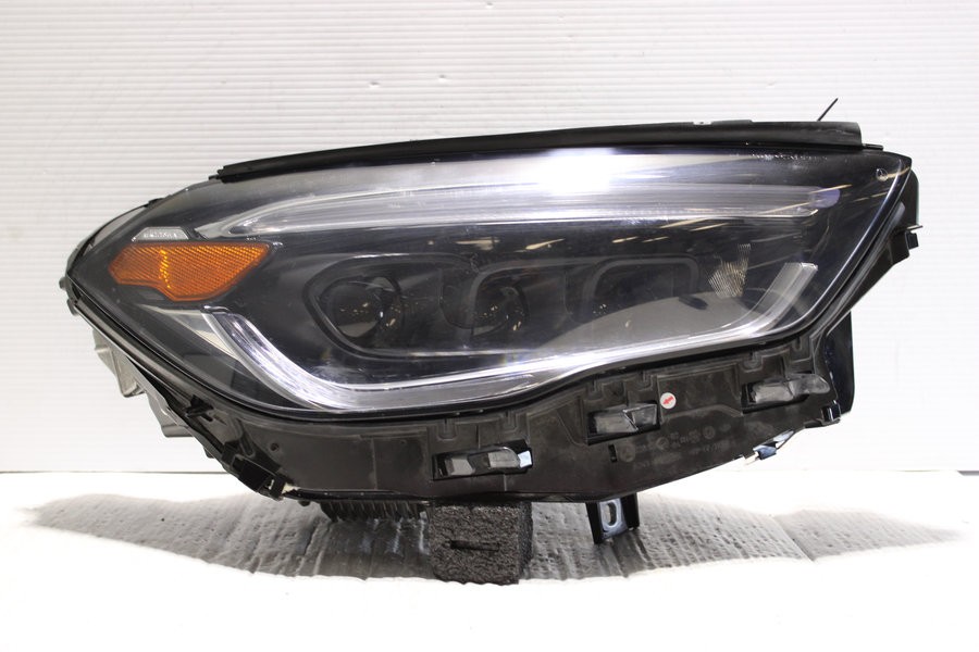 2021-2026 Mercedes-Benz GLA Right Side LED Headlight Assembly OEM 2479065205
