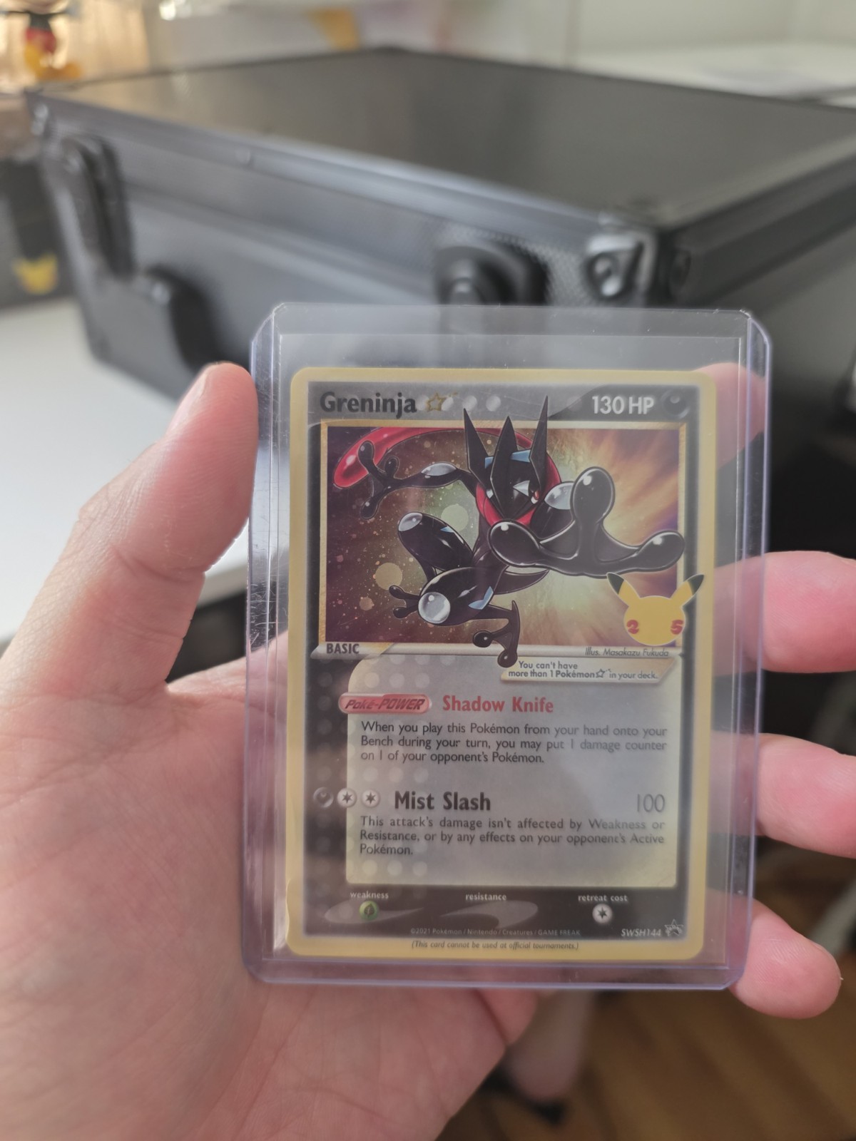 Greninja Gold Star SWSH144 2021 Celebrations Black Star Promo (LP+) Greninja Gold Star SWSH144 2021 Celebrations Black Star Promo (LP+)