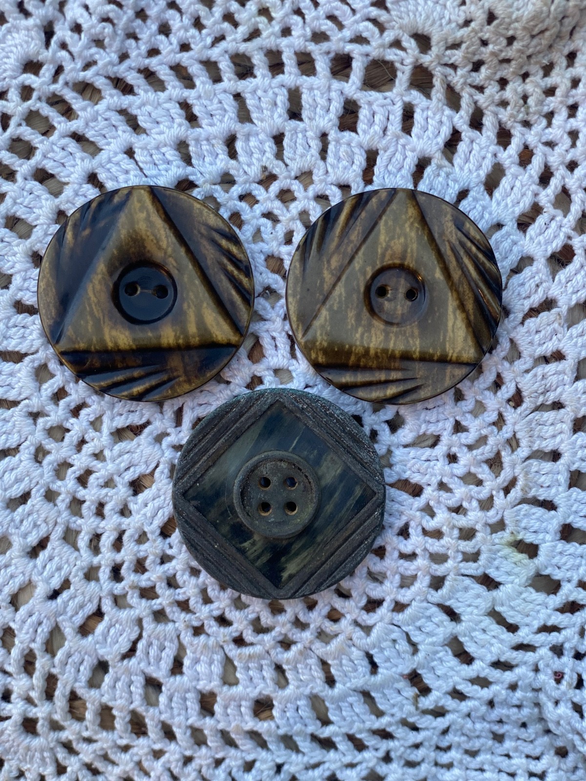 Vintage Art Deco Geometric Buttons Lot of 3 Tortoise Marbled Triangle Diamond Y2