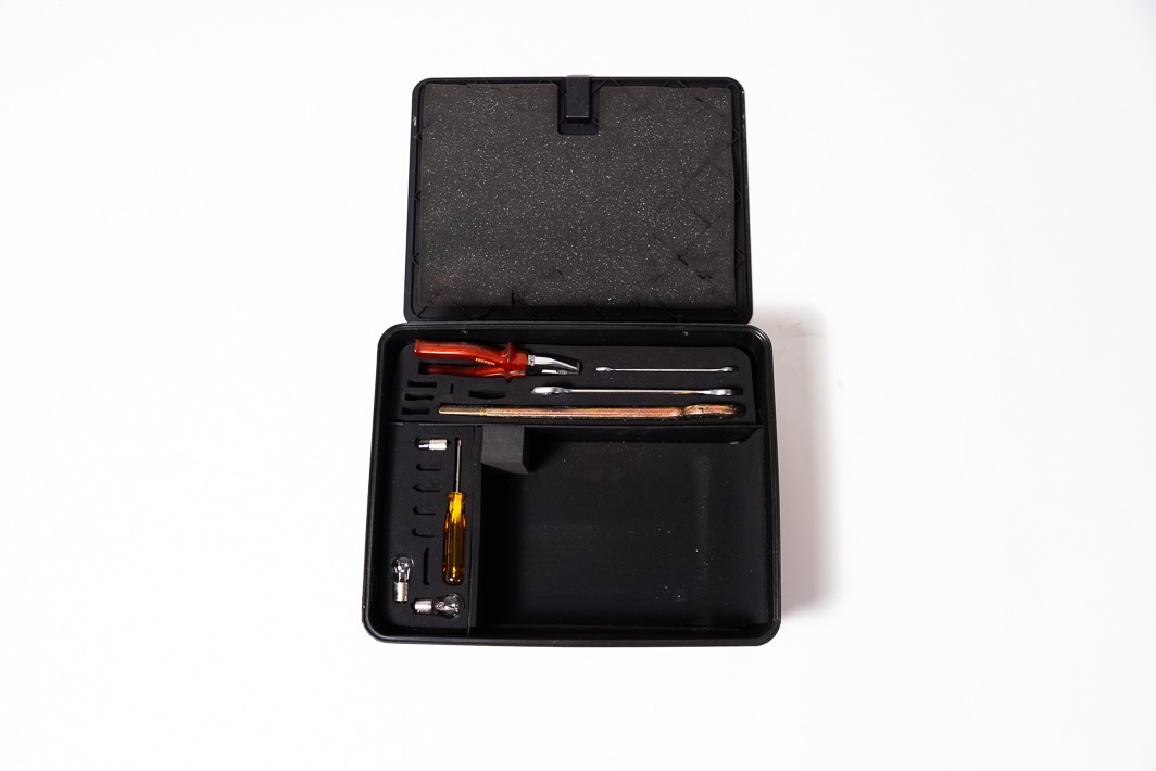 2006-2012 Ferrari 599 Integrated Tool Kit 214210 254636 2006-2012 Ferrari 599 Integrated Tool Kit 214210 254636