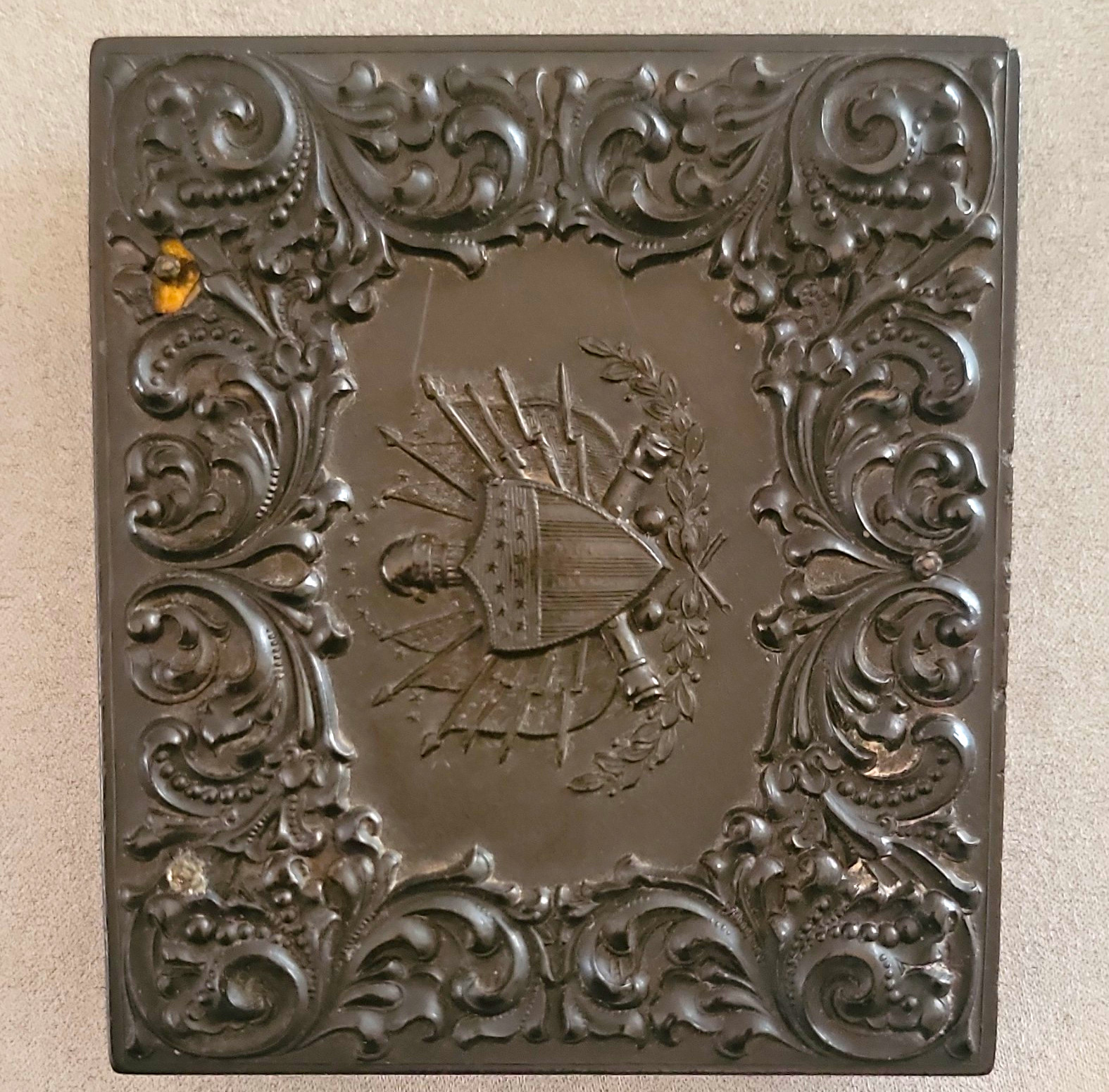 Antique Civil War 1/6 Plate Constitution And The Laws Eagle Shield Union Case