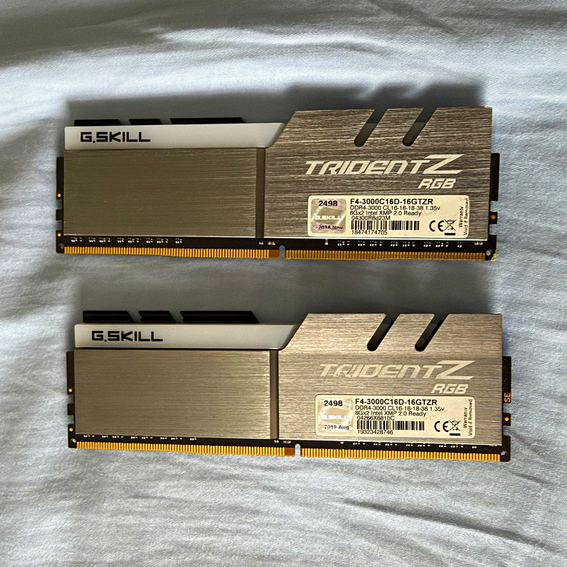 G.SKILL Trident Z RGB 16GB (2x8GB) DDR4-3000 DIMM 288-Pin XMP F4-3000C16D G.SKILL Trident Z RGB 16GB (2x8GB) DDR4-3000 DIMM 288-Pin XMP F4-3000C16D