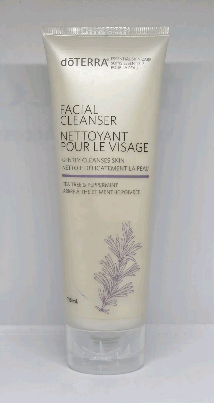 New Doterra Essential Skin Care Facial Cleanser Tea Tree & Peppermint Exp 8/2024 New Doterra Essential Skin Care Facial Cleanser Tea Tree & Peppermint Exp 8/2024