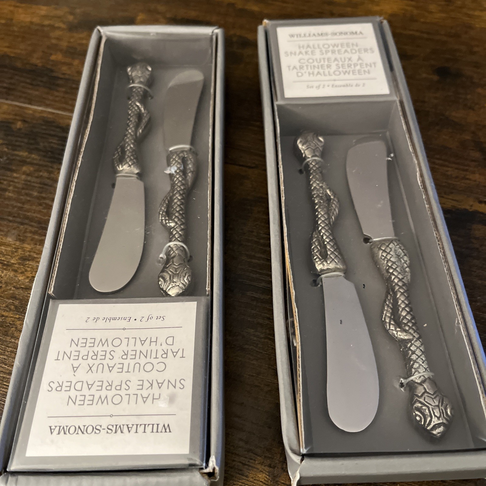 Williams Sonoma Halloween Snake Spreaders 4 Pc 2 NEW Unopened Boxed Sets 6” Williams Sonoma Halloween Snake Spreaders 4 Pc 2 NEW Unopened Boxed Sets 6”