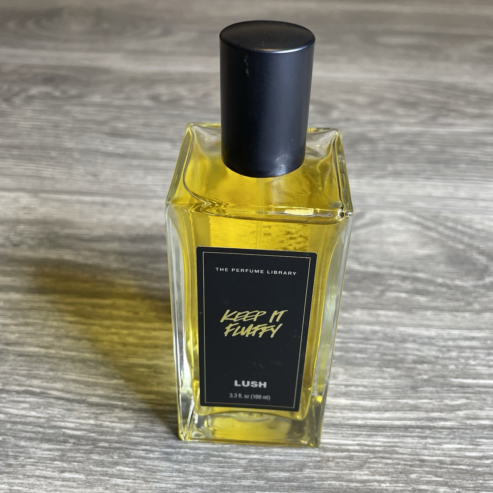 Lush Cosmetics Keep It Fluffy 3.3oz/ 100ml Lush Cosmetics Keep It Fluffy 3.3oz/ 100ml