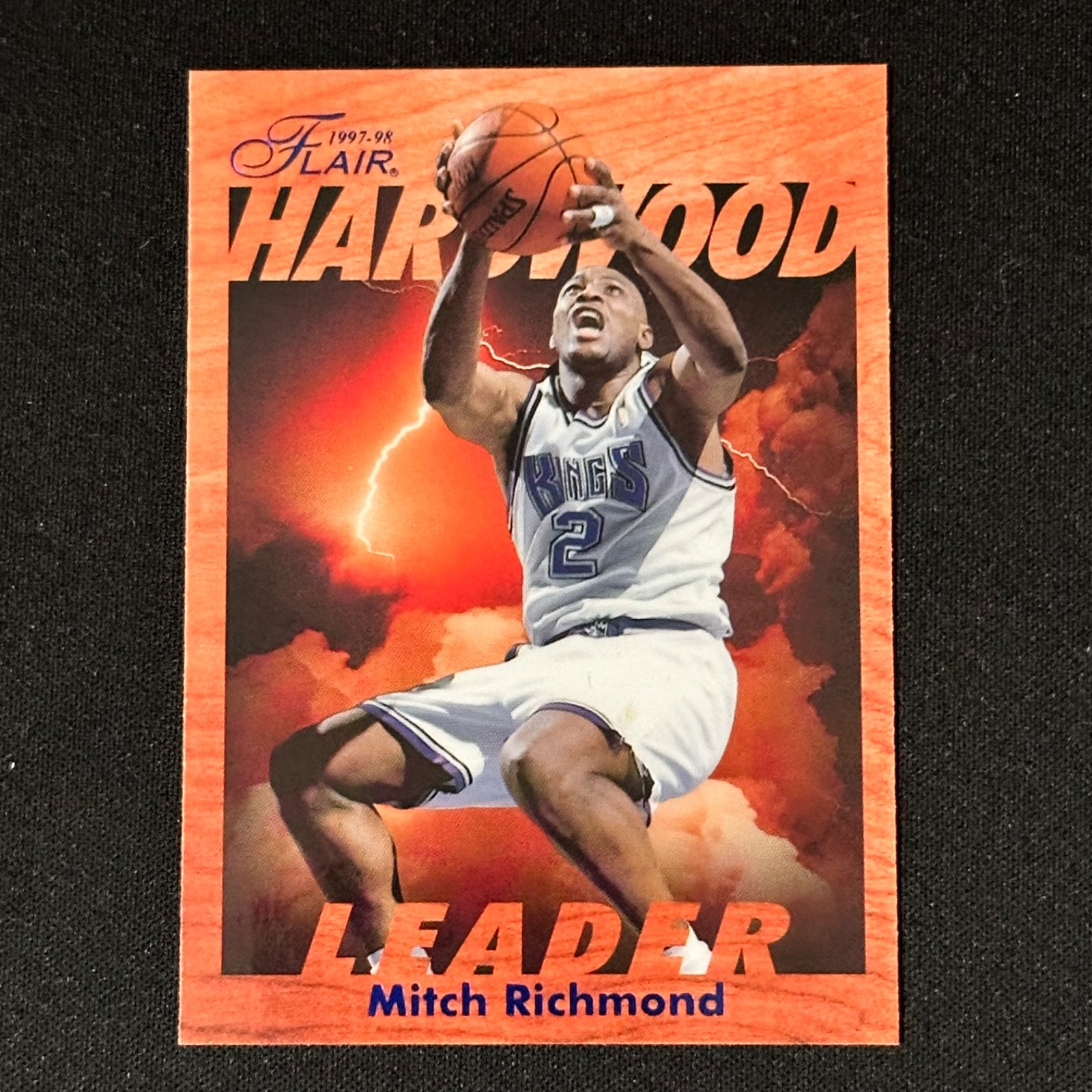 1997-98 Fleer Mitch Richmond Hardwood Leader #23