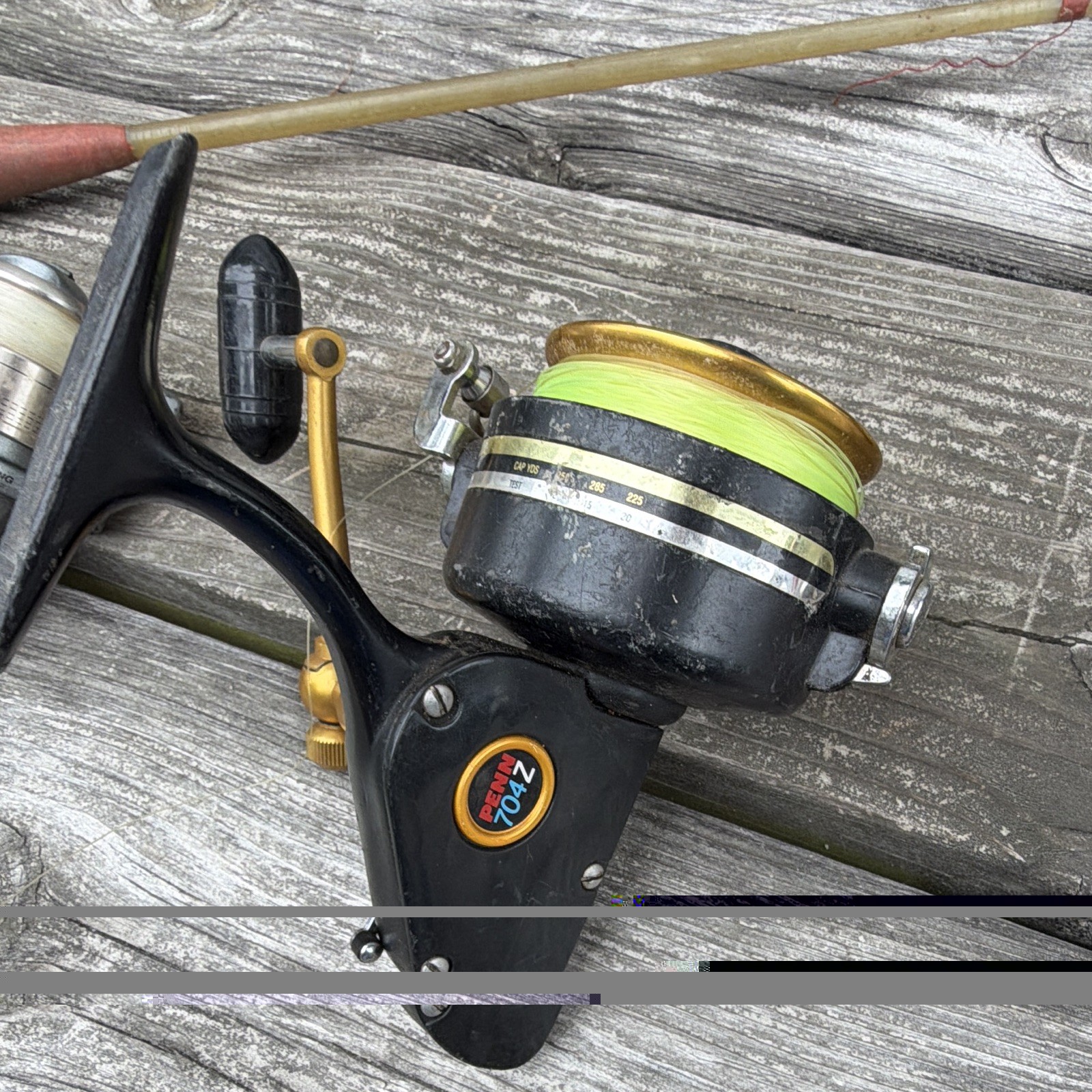 Penn 704Z Vintage Spinning Fishing Reel Black & Gold w/ Line Freshwater