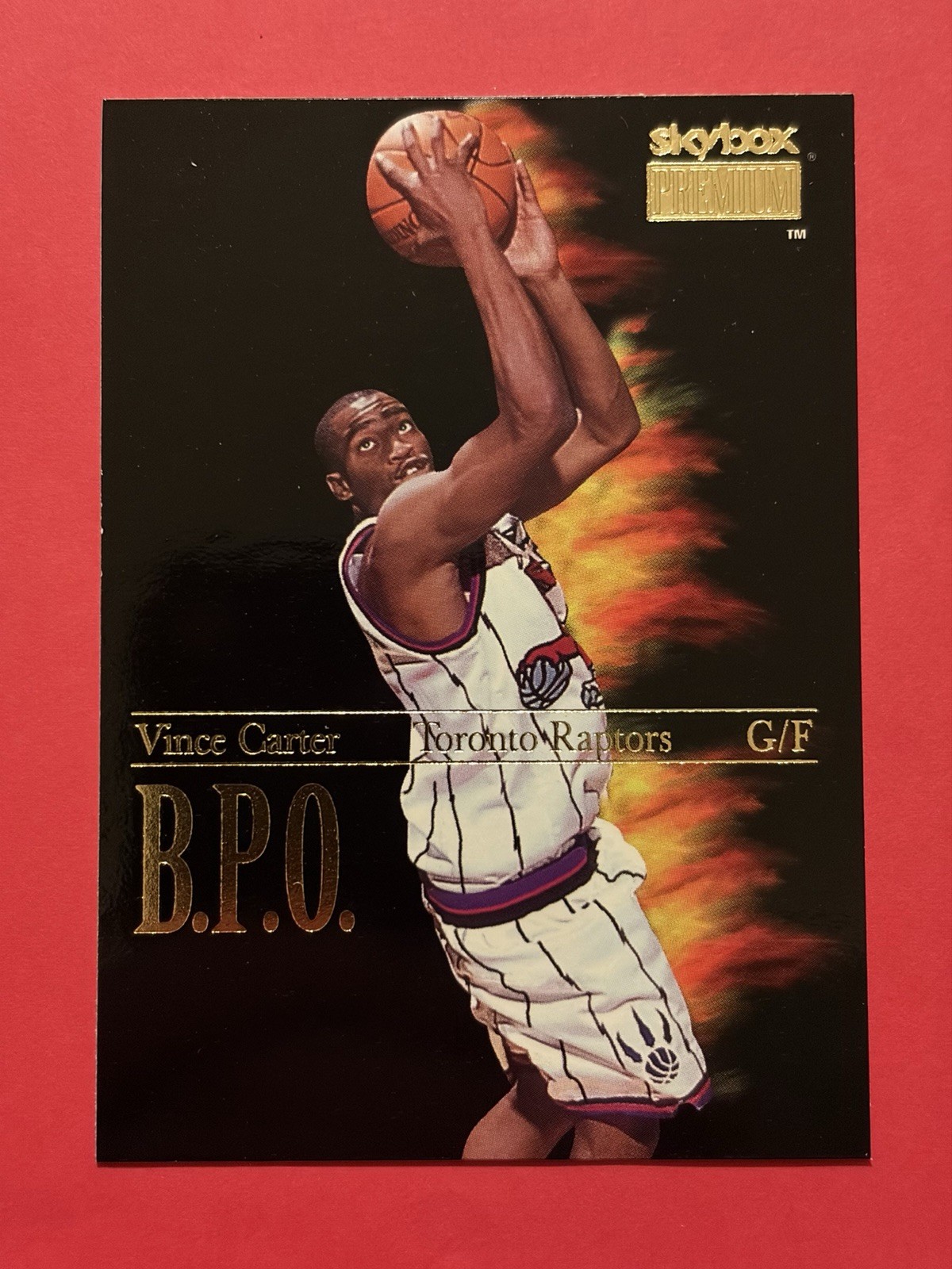 VINCE CARTER (HOF) (ROOKIE) (BPO INSERT) 1998-99 Skybox Premium #9 Of 15 RAPTORS VINCE CARTER (HOF) (ROOKIE) (BPO INSERT) 1998-99 Skybox Premium #9 Of 15 RAPTORS