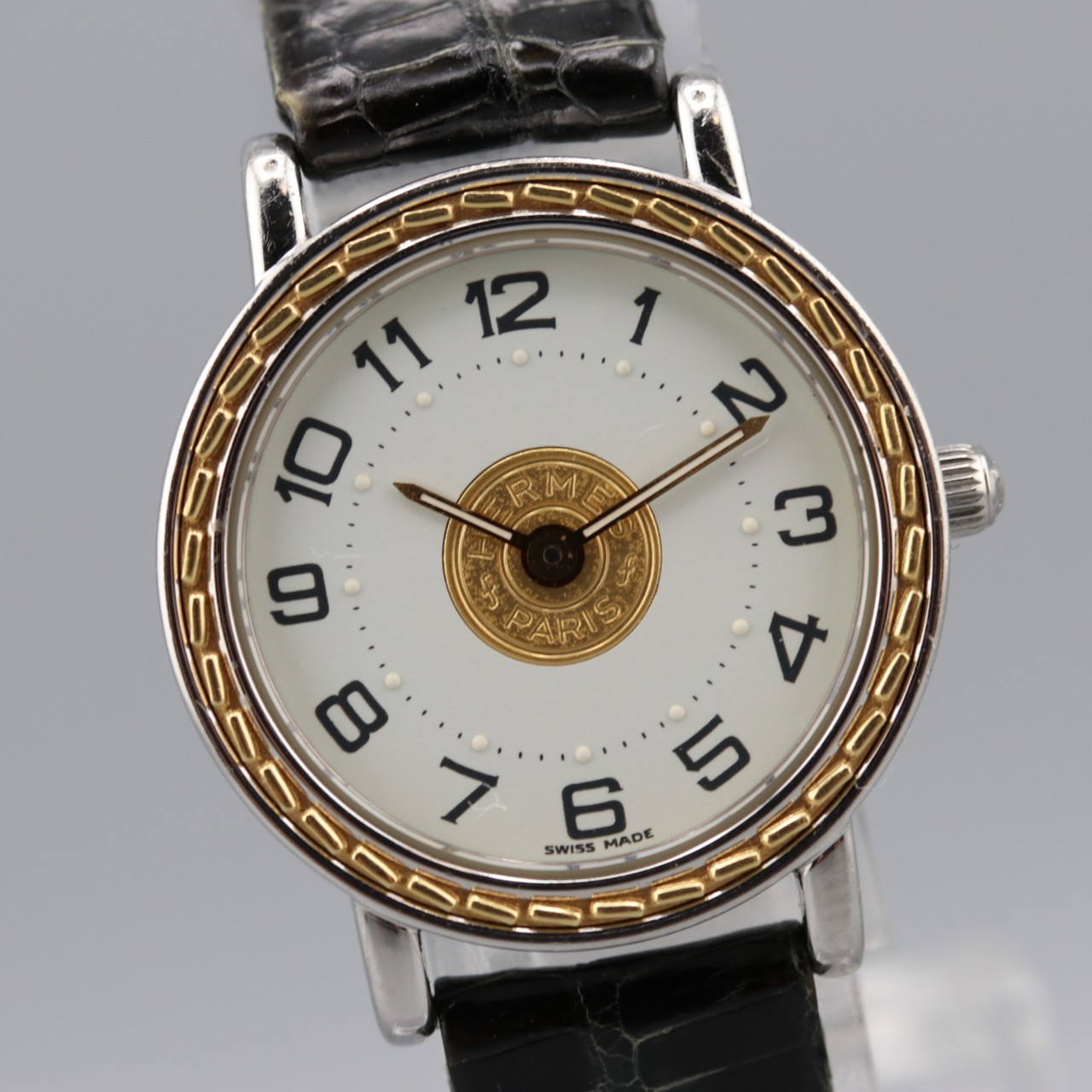 [Near MINT] HERMES Serie SE4.220 White Dial Woman\'s Quartz Watch From JAPAN
