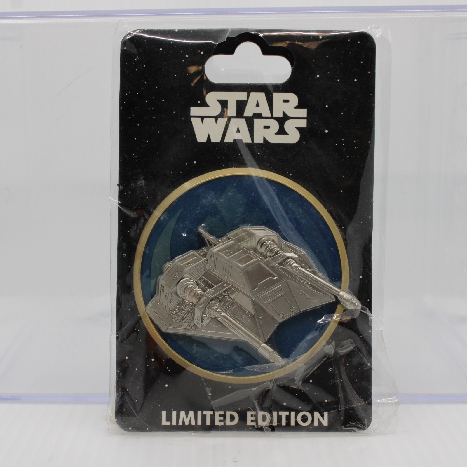 C3 Disney WDI LE 300 Pin Star Wars D23 Expo Vehicles Snowspeeder 2017 Rebels
