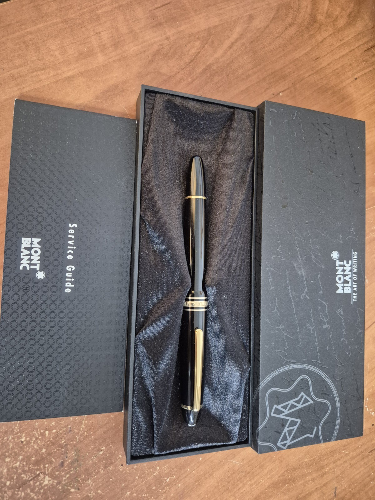 Montblanc Meisterstuck Legrand 146 14k F Fountain Pen Montblanc Meisterstuck Legrand 146 14k F Fountain Pen