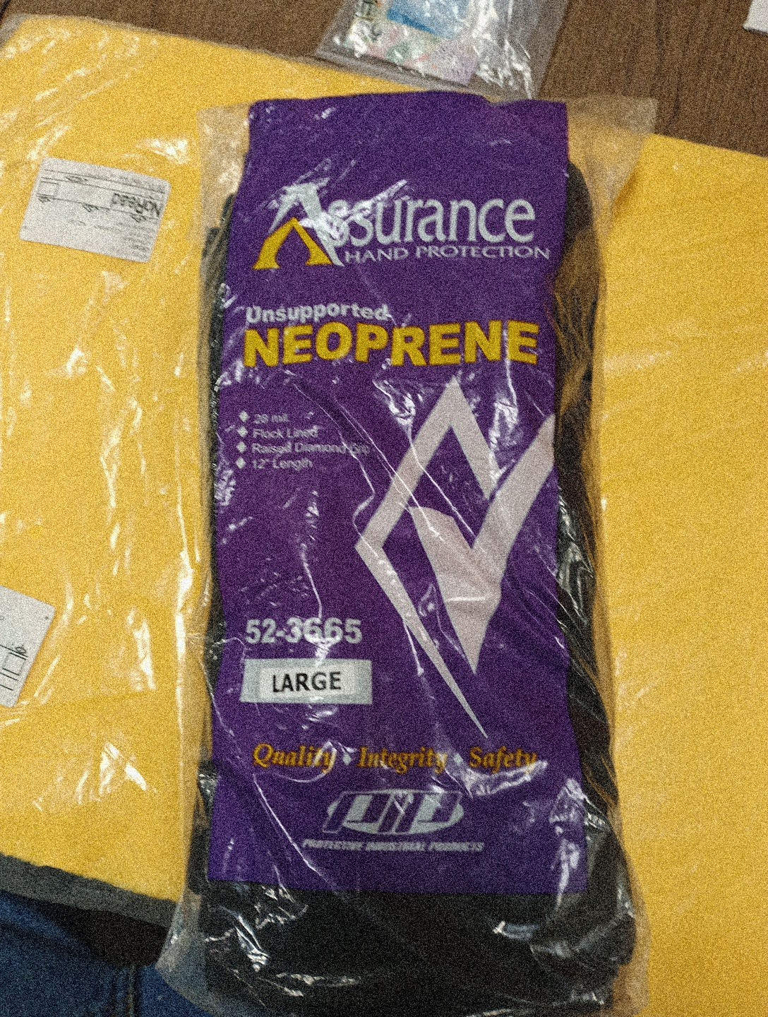 PIP Assurance 52-3665 Chemical Resistant Flock Lined L 12PK,  1054