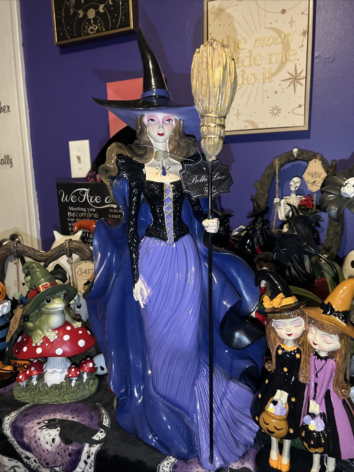 25” Bella Lux Elegant Purple Witch W/ Spider Choker Necklace Halloween Decor 25” Bella Lux Elegant Purple Witch W/ Spider Choker Necklace Halloween Decor