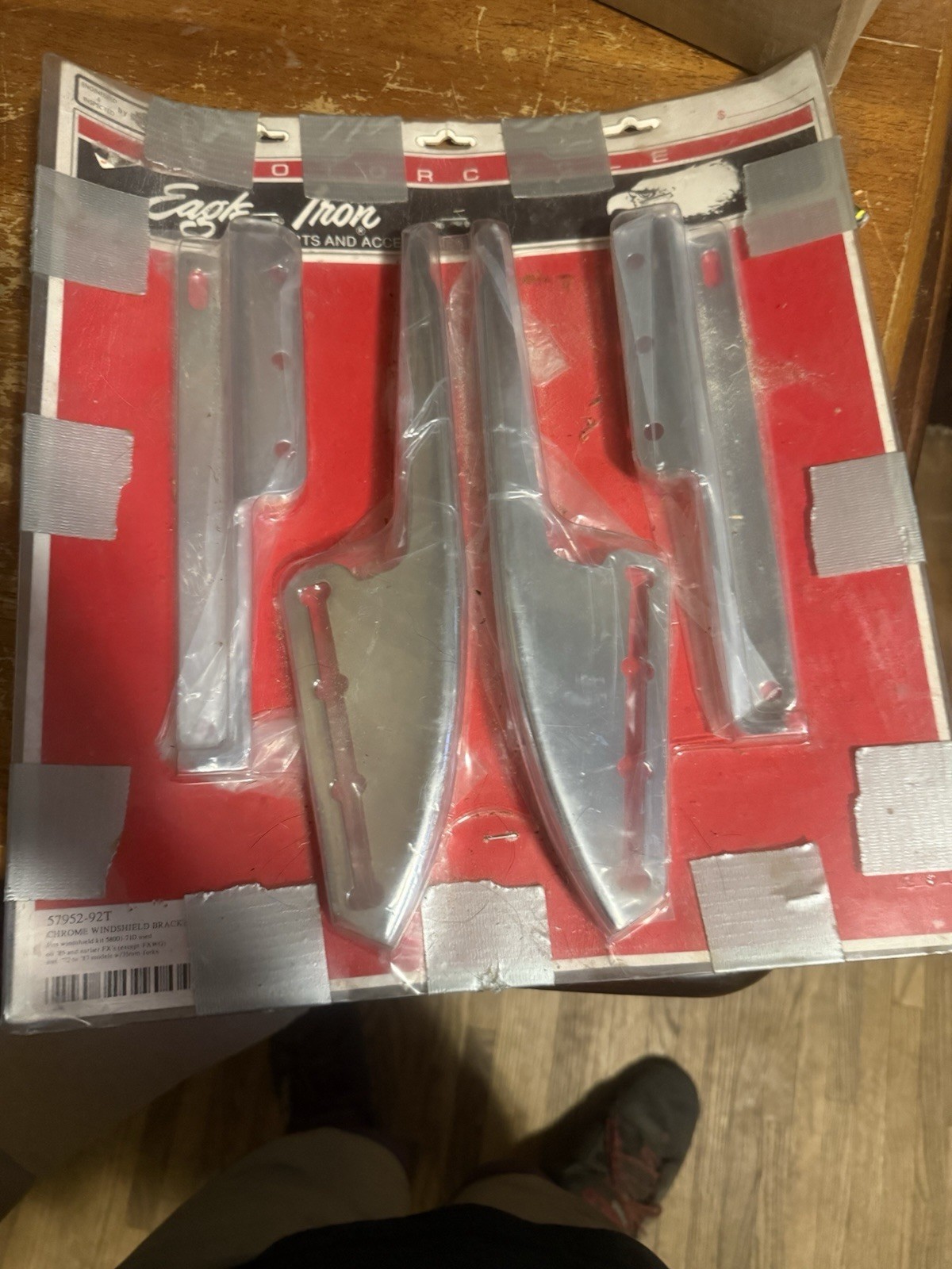 Chrome Windshield Brackets For Harley 85 Down Fx And 72-82bikes With 35 Mm Tube Chrome Windshield Brackets For Harley 85 Down Fx And 72-82bikes With 35 Mm Tube