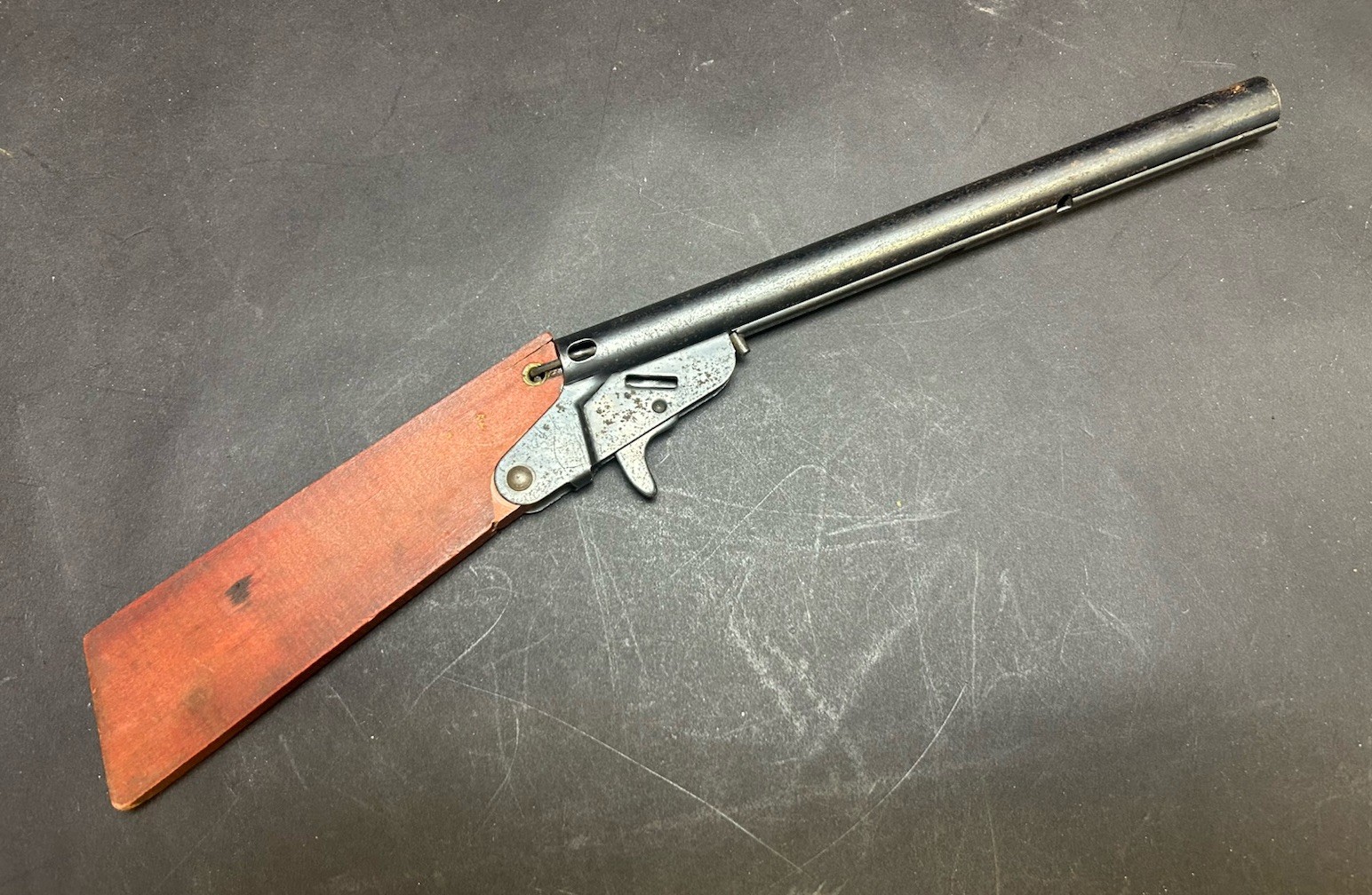 Vintage 1930s Daisy Cork Rifle Gun