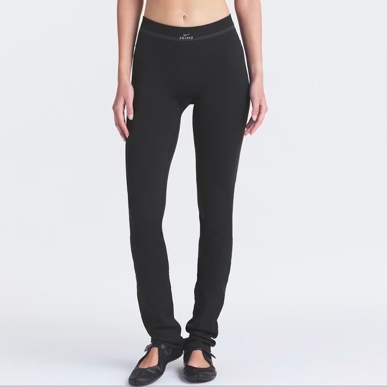 NWOT Nike x SKIMS Ribbed Seamless 34\