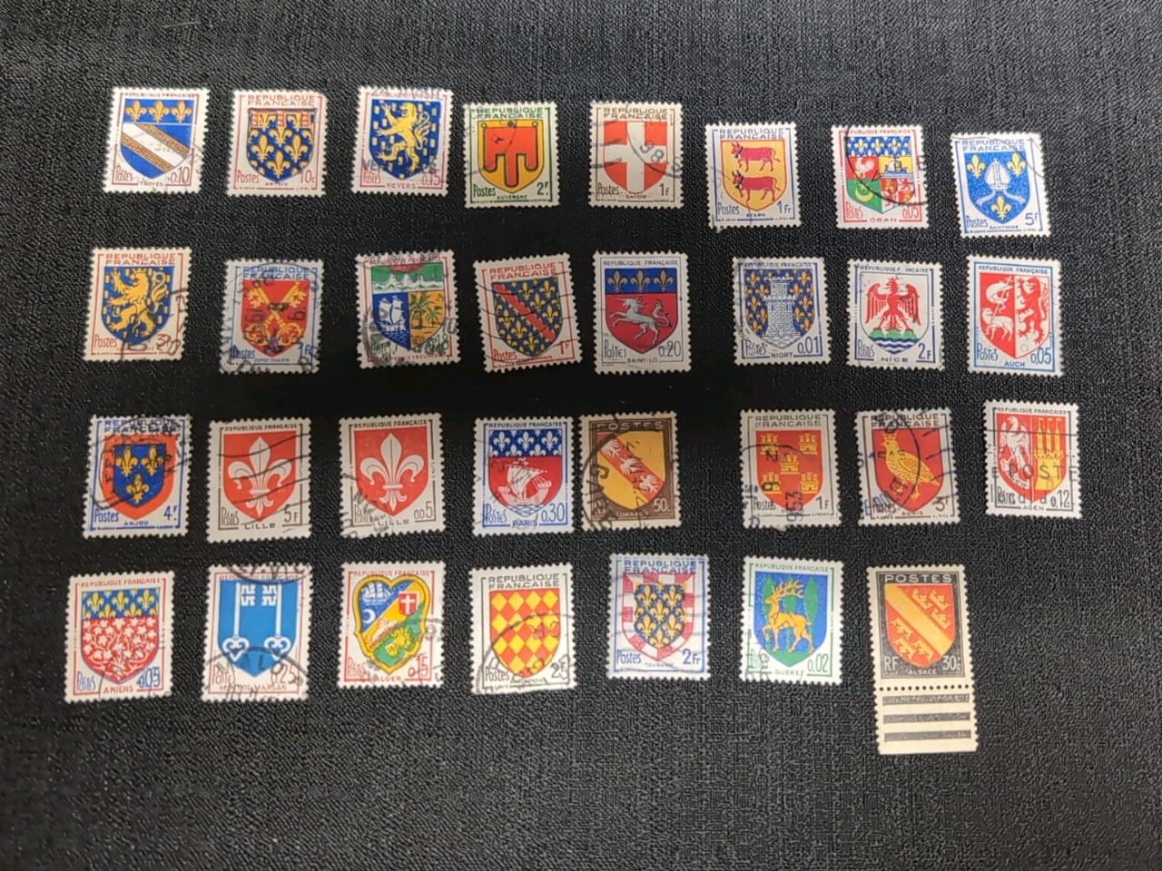 French Shield Stamps, Used France Partial Set, Lot 088 French Shield Stamps, Used France Partial Set, Lot 088