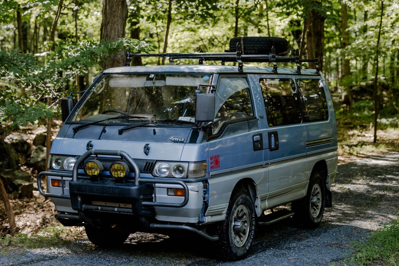1993 Mitsubishi Delica