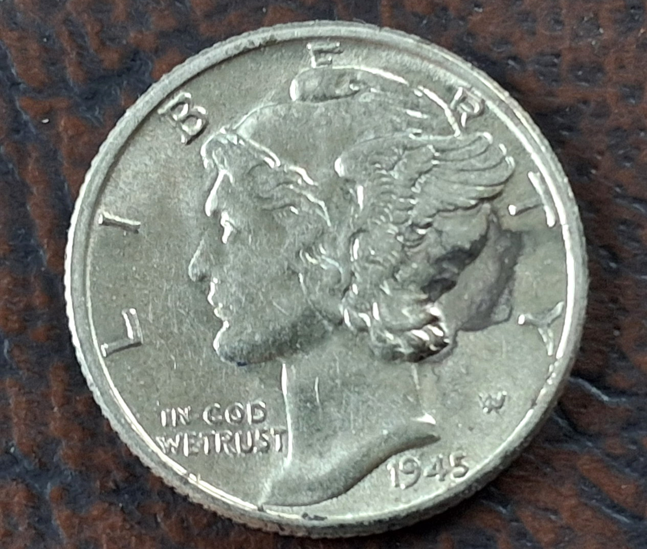 1945 P Mercury Silver Dime *UNCIRCULATED* MS FSB 1945 P Mercury Silver Dime *UNCIRCULATED* MS FSB