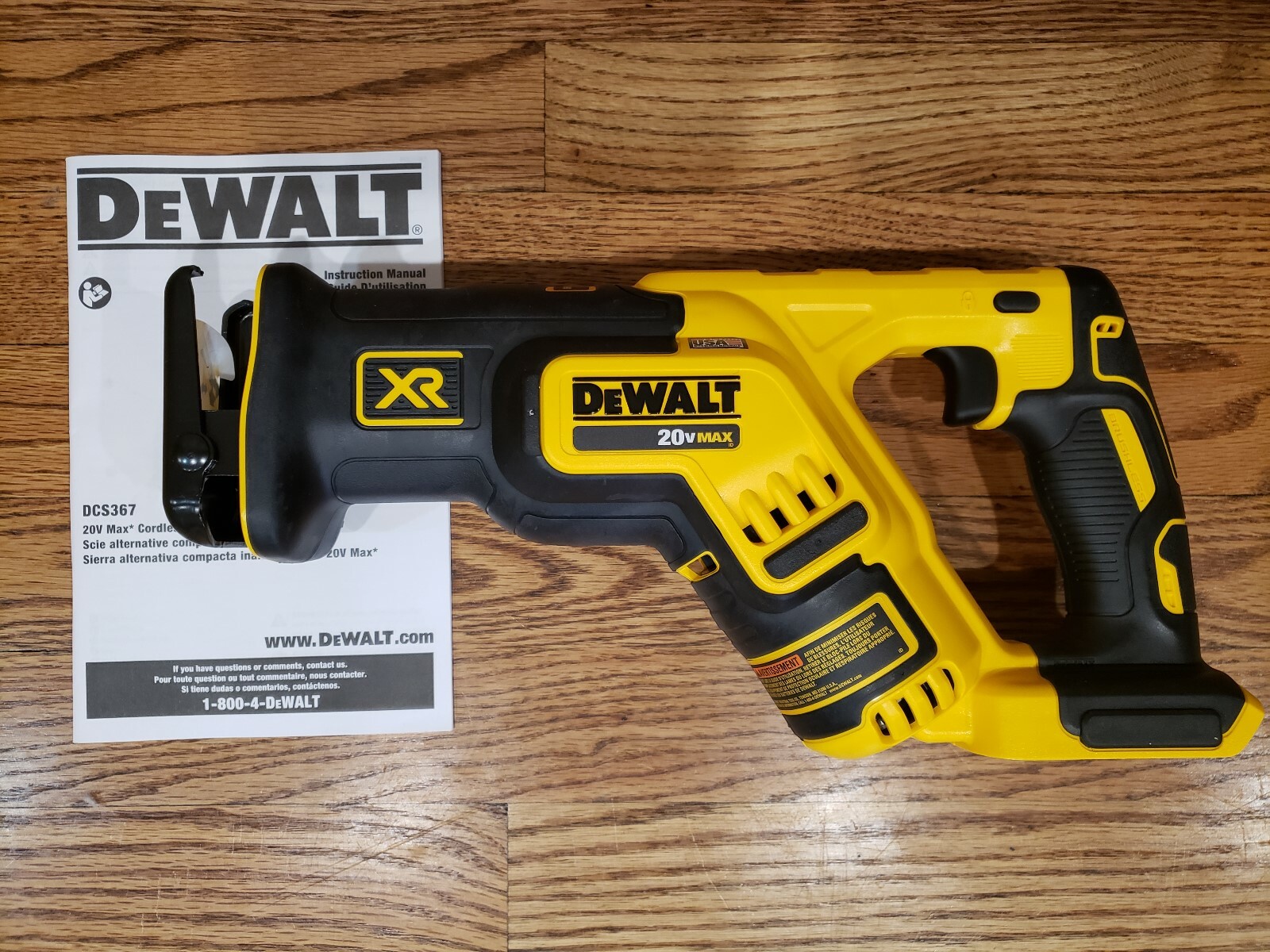 New DeWALT XR 20 Volt Max Brushless Cordless Reciprocating Saw DCS367 DCS367B New DeWALT XR 20 Volt Max Brushless Cordless Reciprocating Saw DCS367 DCS367B