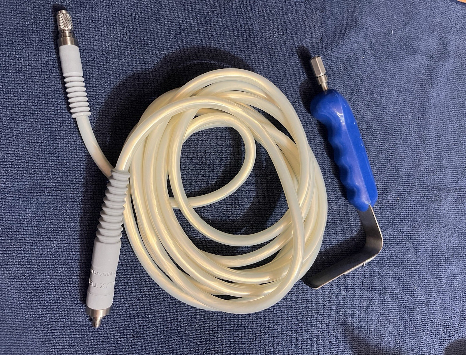 AFI Fiber Optic Retractor and LUXTEC Fiber Optic Cable for Face Lift.  USA