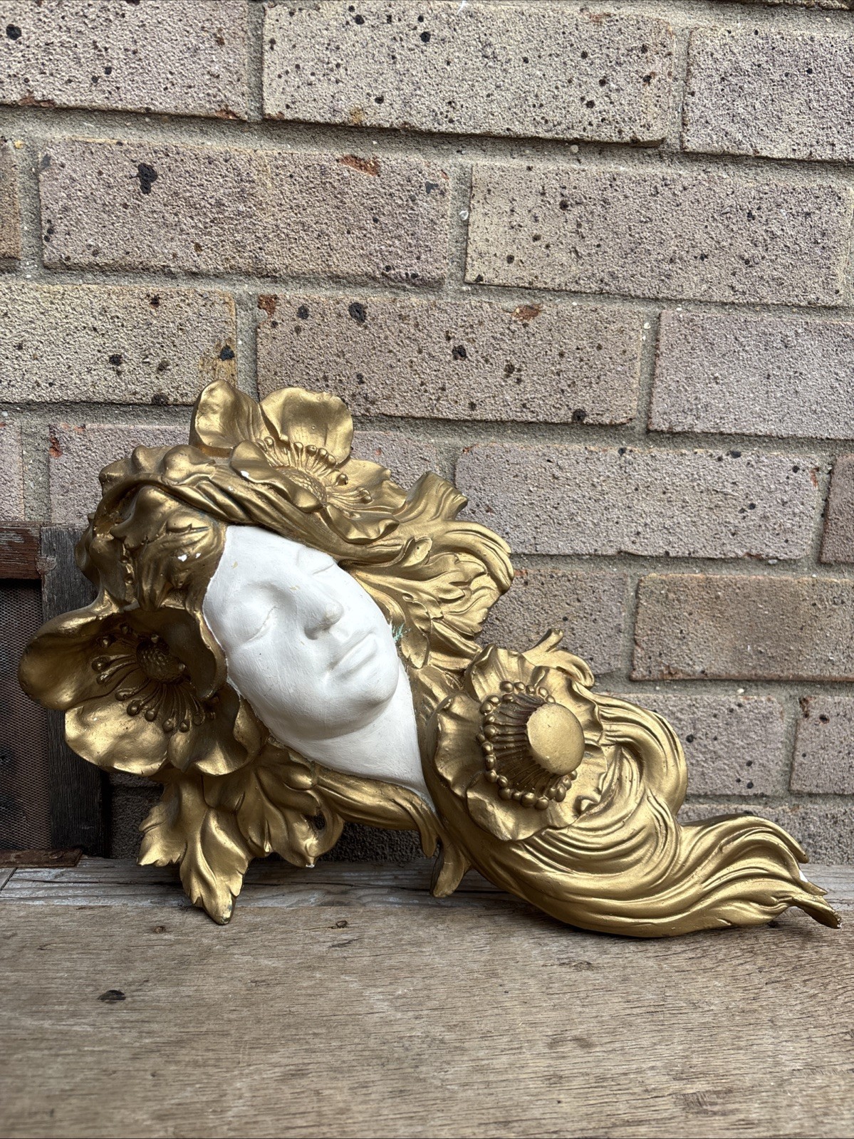 VINTAGE FRENCH ART NOUVEAU WALL ORNAMENT WOMEN WITH FLOWERS UNIQUE VINTAGE FRENCH ART NOUVEAU WALL ORNAMENT WOMEN WITH FLOWERS UNIQUE