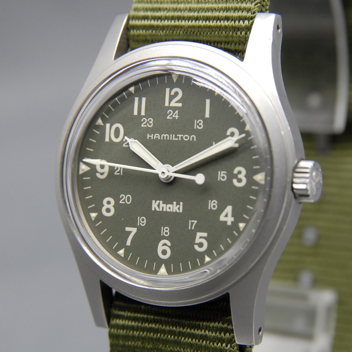 Overhauled [N MINT] HAMILTON Khaki 9415A 33mm Green Military Manual Men\'s Watch