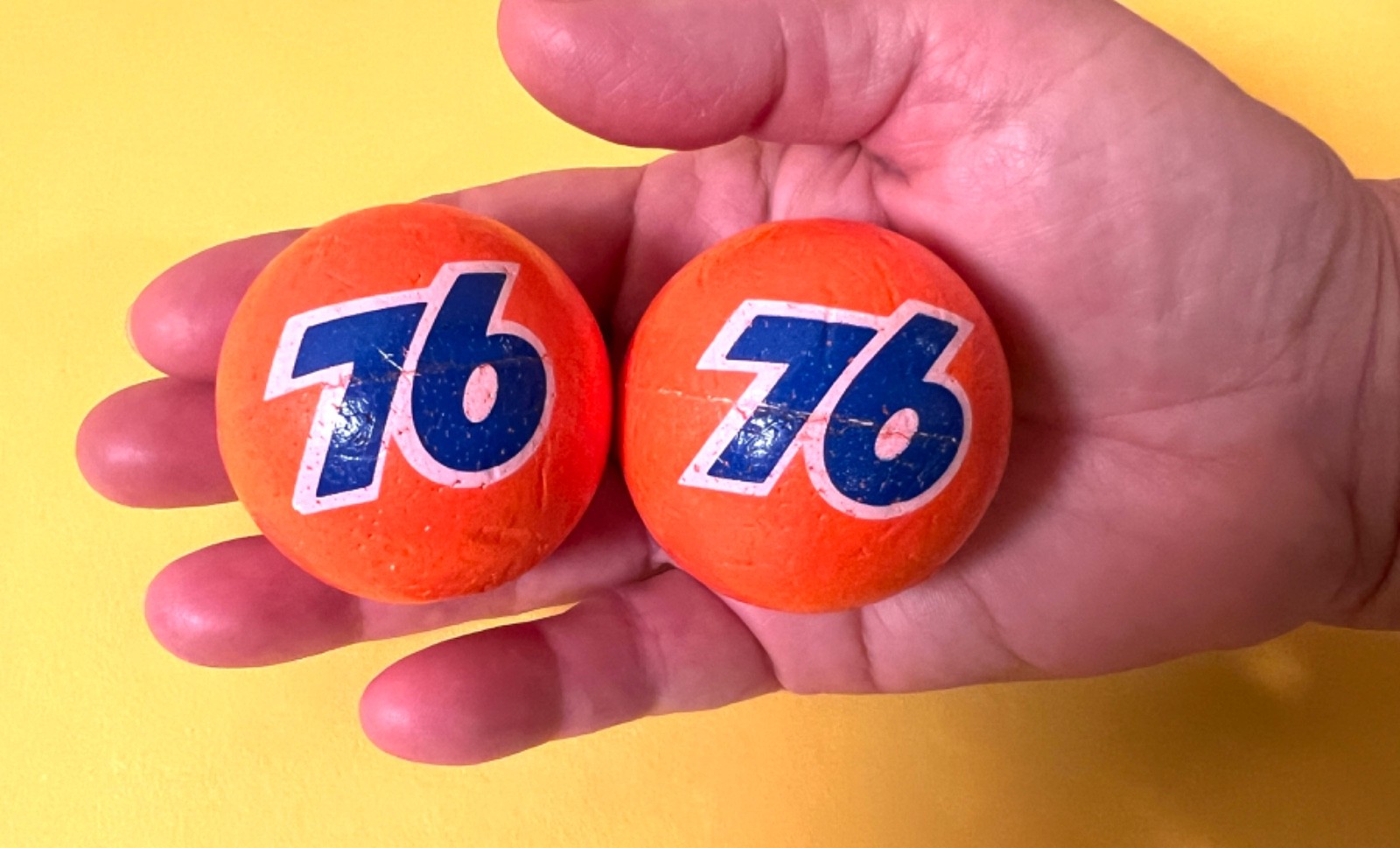 Union 76 vintage antenna balls (2)