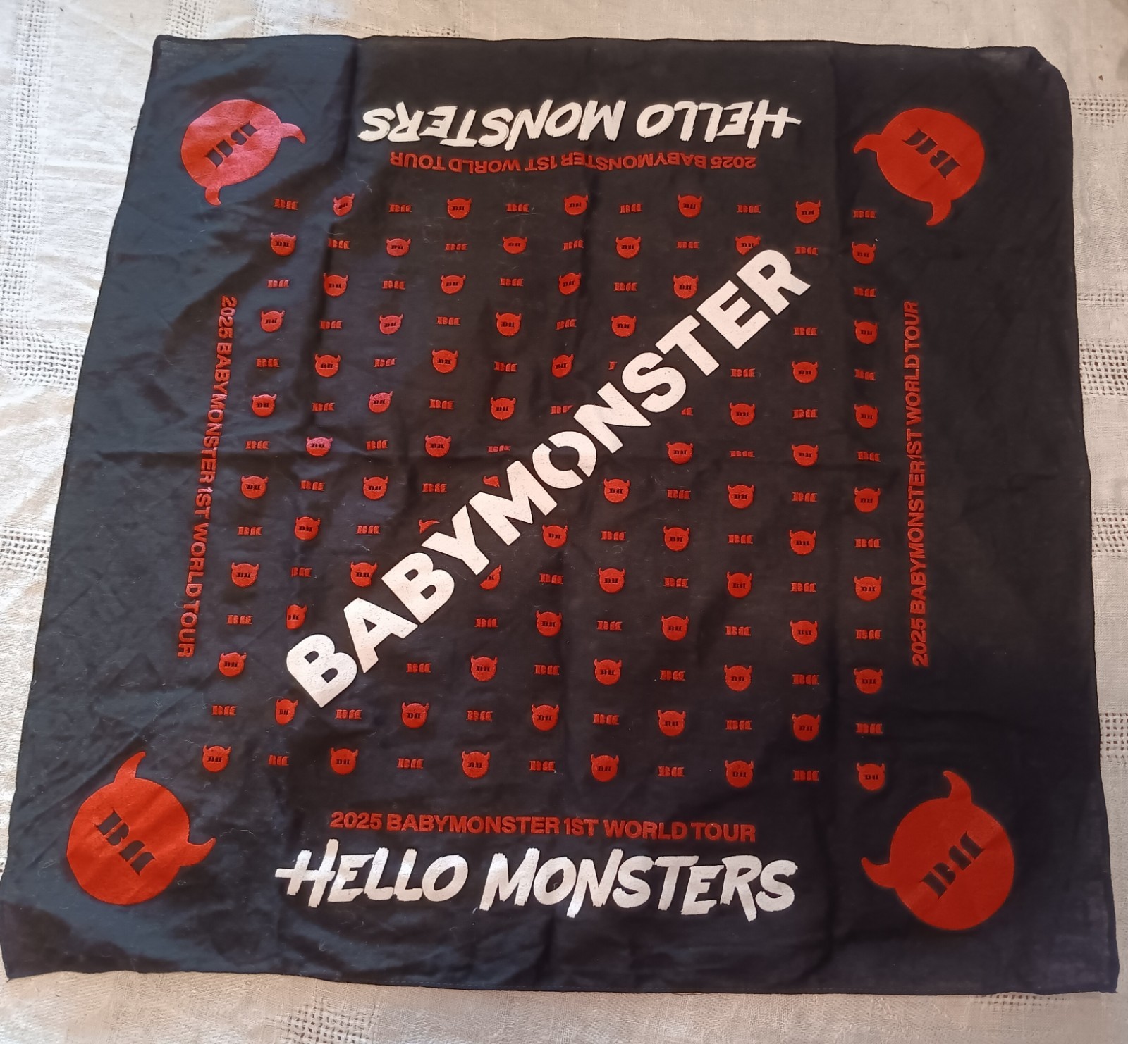 BABYMONSTER Hello Monsters 2025 1st World Tour Bandana 20\ BABYMONSTER Hello Monsters 2025 1st World Tour Bandana 20\