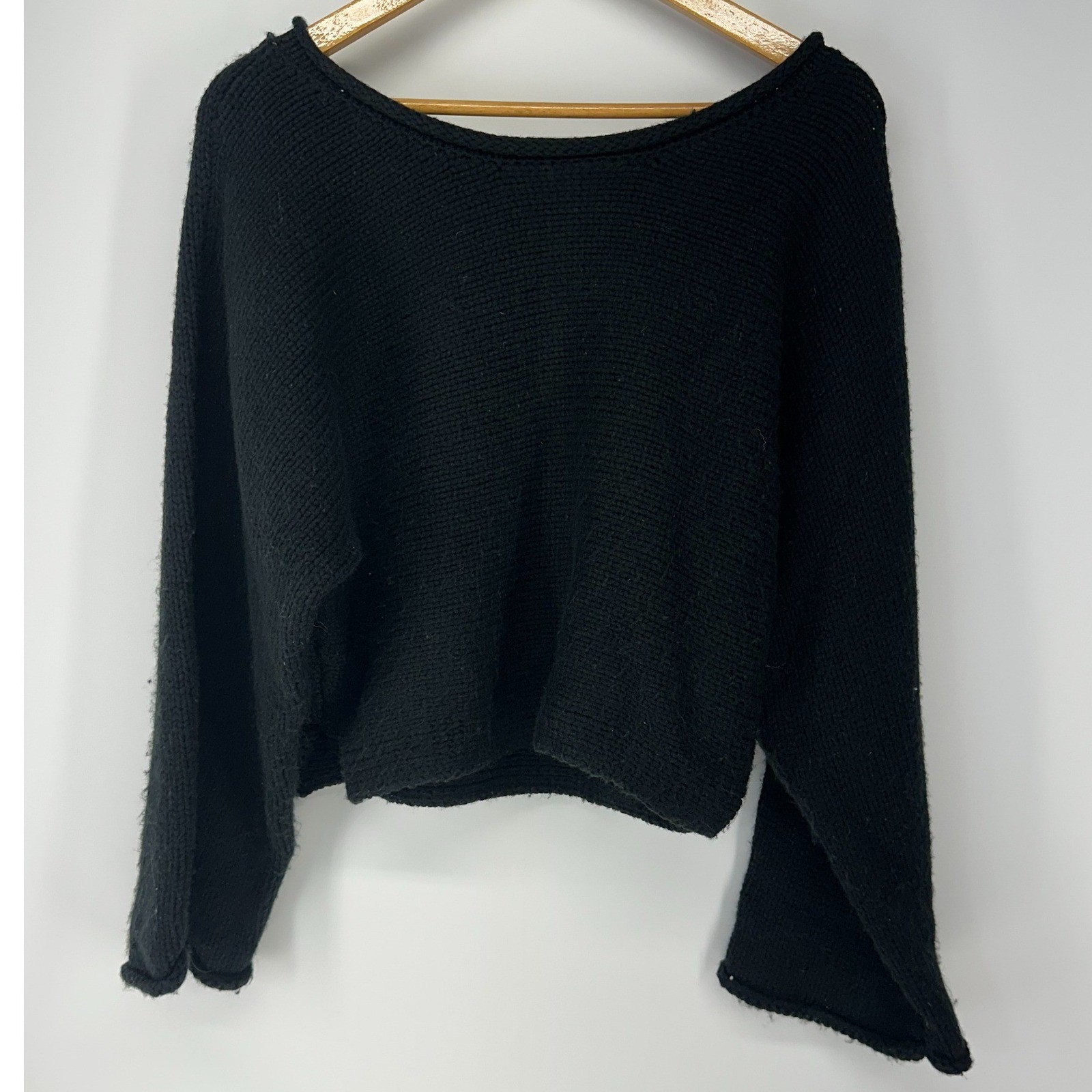 Jack by BB Dakota BB Talk Black Cropped Knit Sweater Slouchy Boxy Bell Sleeve M